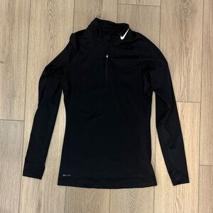 Nike quarter zip size small